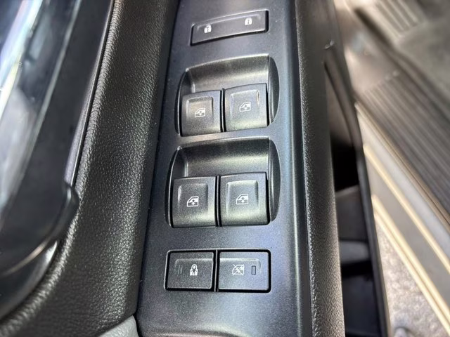 2018 Silver Ice Metallic Chevrolet Silverado 1500 WT RWD Truck