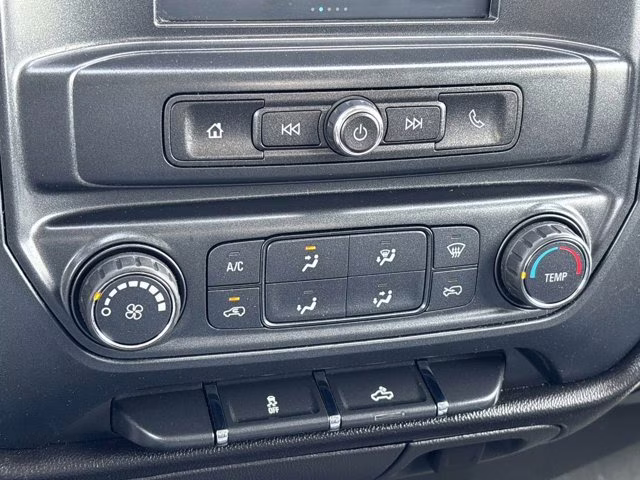 2018 Silver Ice Metallic Chevrolet Silverado 1500 WT RWD Truck