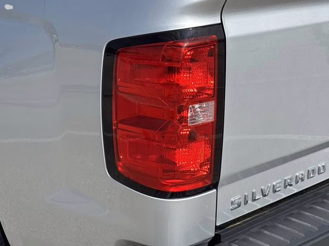 2018 Silver Ice Metallic Chevrolet Silverado 1500 WT RWD Truck