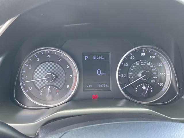 2020 Phantom Black Hyundai Elantra SE FWD Sedan