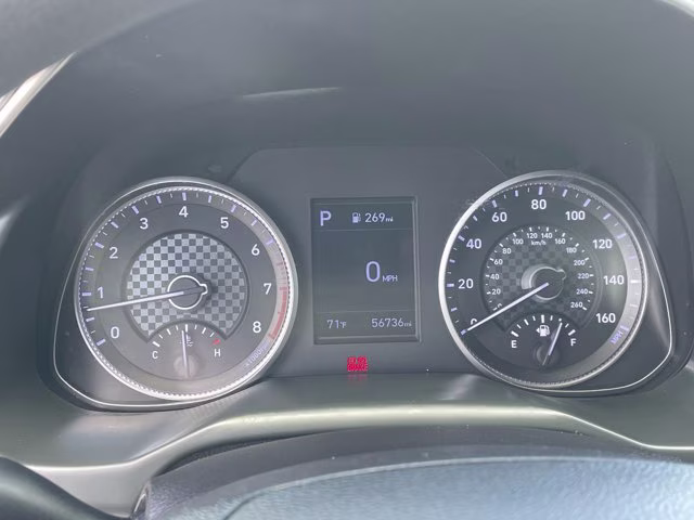 2020 Phantom Black Hyundai Elantra SE FWD Sedan