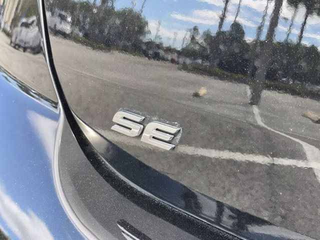 2020 Phantom Black Hyundai Elantra SE FWD Sedan
