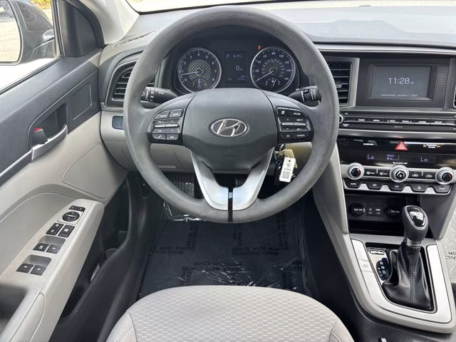 2020 Portofino Gray Hyundai Elantra SE FWD Sedan