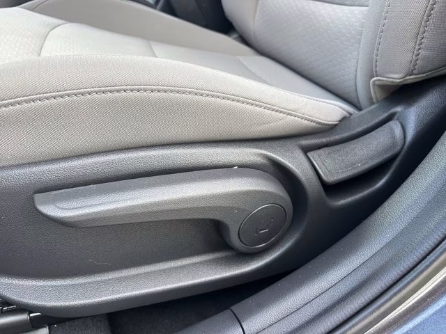 2020 Portofino Gray Hyundai Elantra SE FWD Sedan