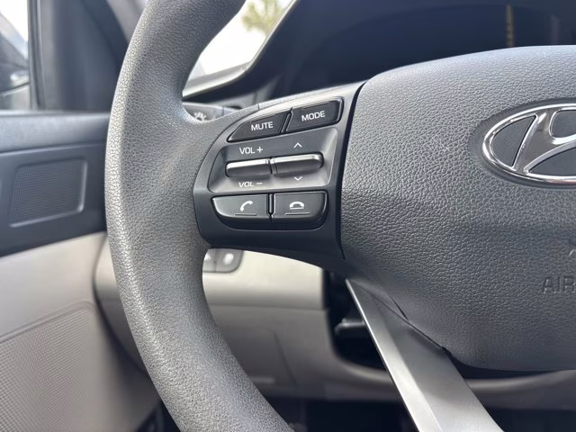 2020 Portofino Gray Hyundai Elantra SE FWD Sedan