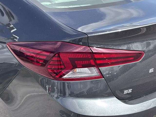 2020 Portofino Gray Hyundai Elantra SE FWD Sedan