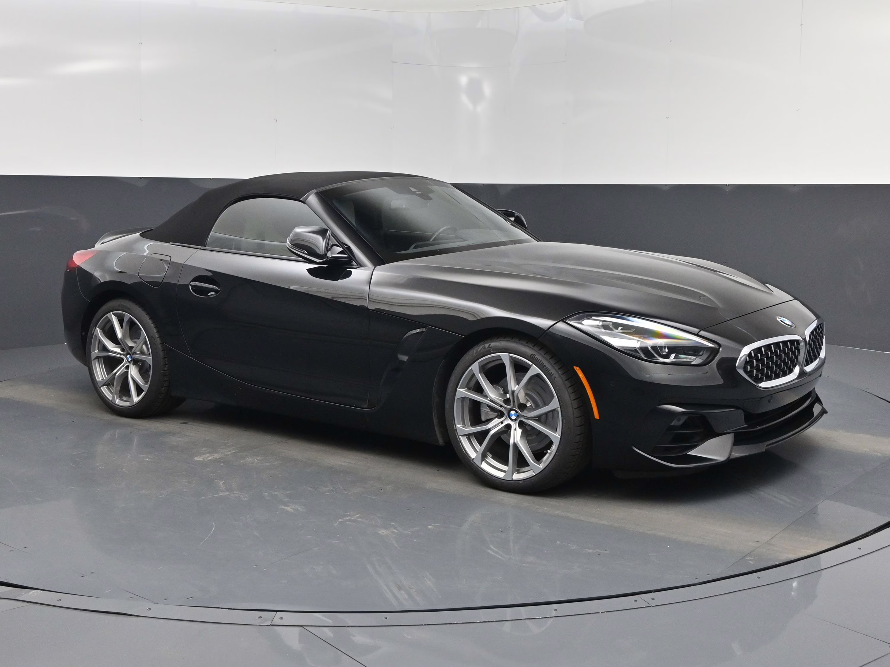 2019 Black Sapphire Metallic BMW Z4 sDrive30i RWD Convertible