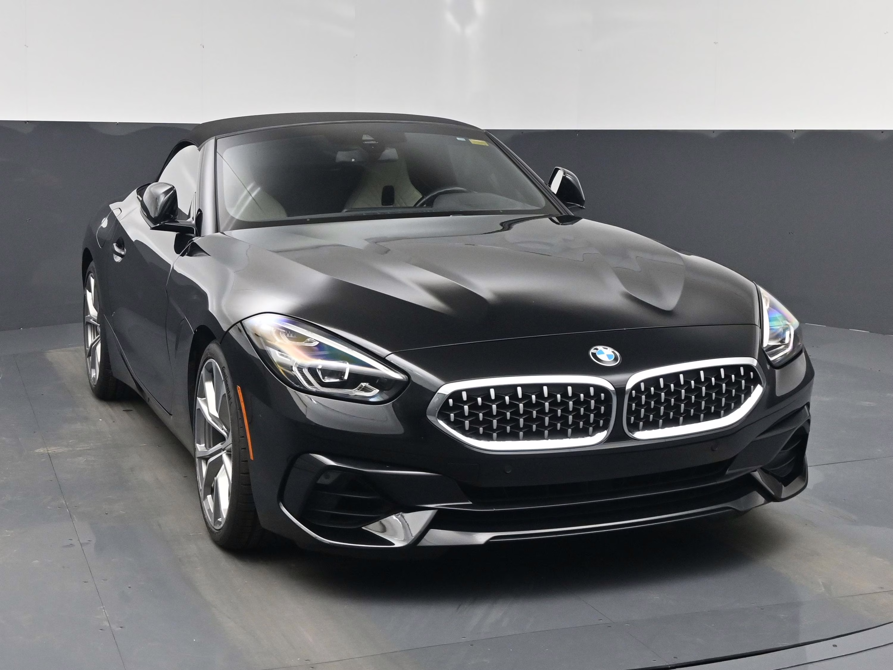 2019 Black Sapphire Metallic BMW Z4 sDrive30i RWD Convertible