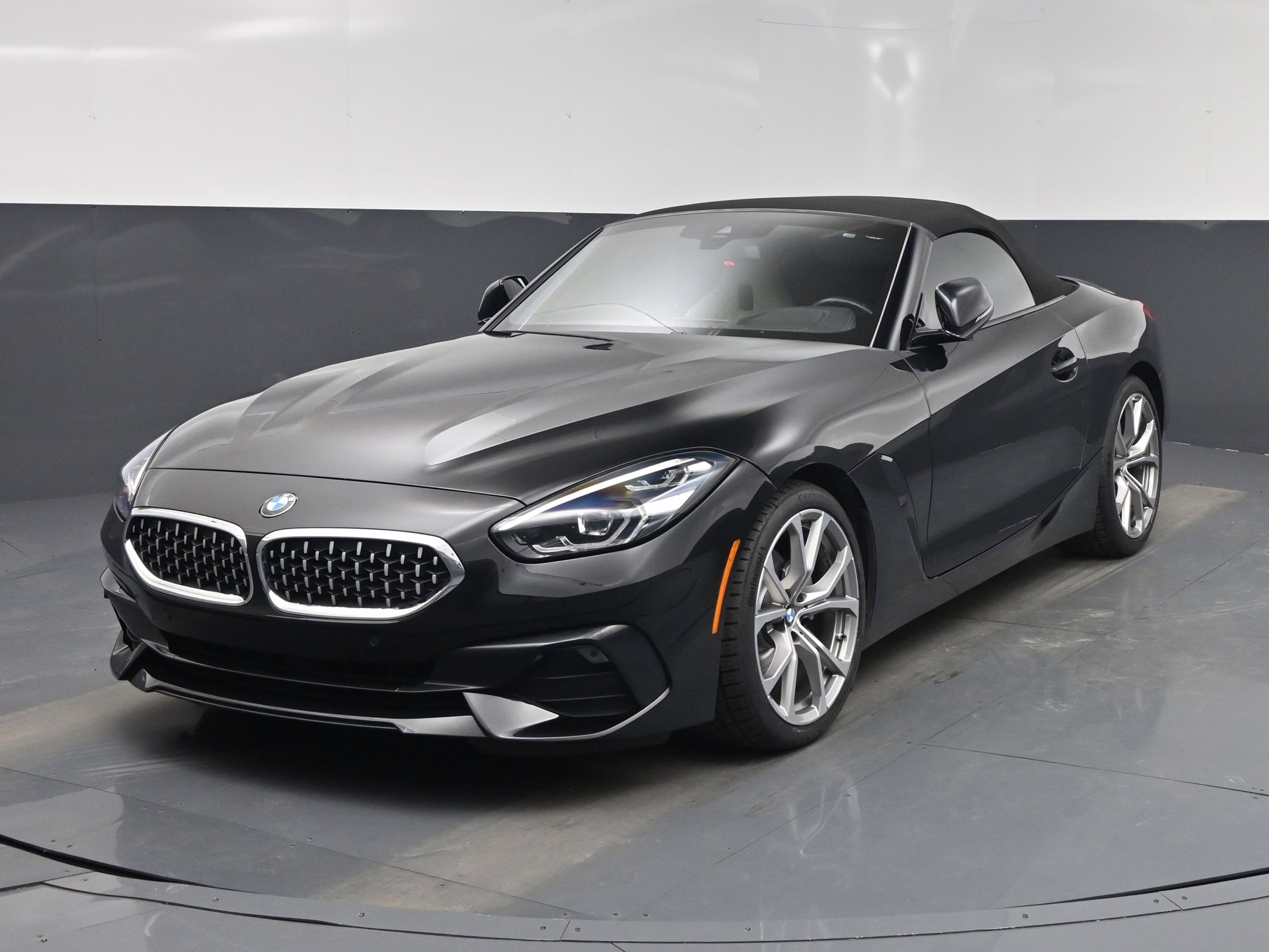 2019 Black Sapphire Metallic BMW Z4 sDrive30i RWD Convertible