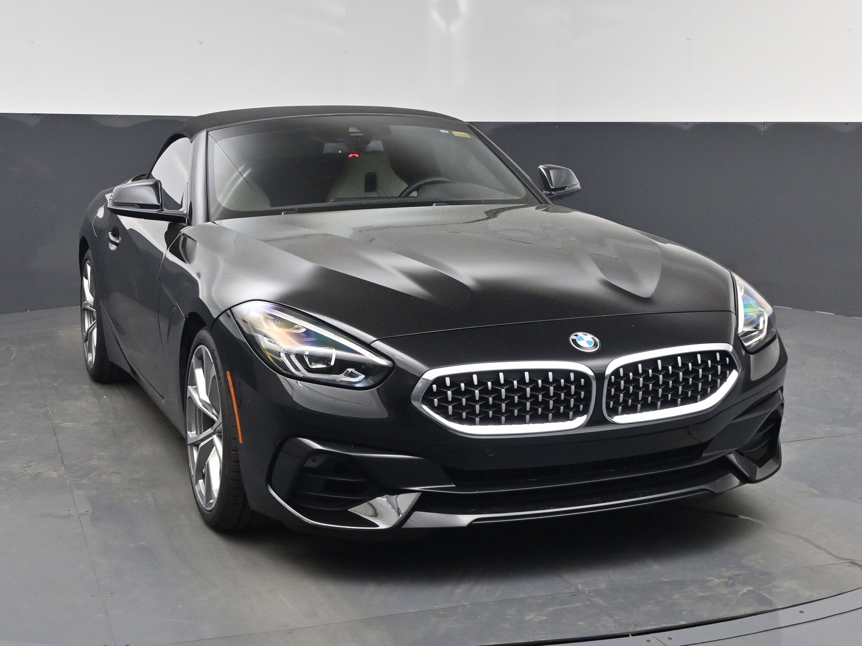 2019 Black Sapphire Metallic BMW Z4 sDrive30i RWD Convertible