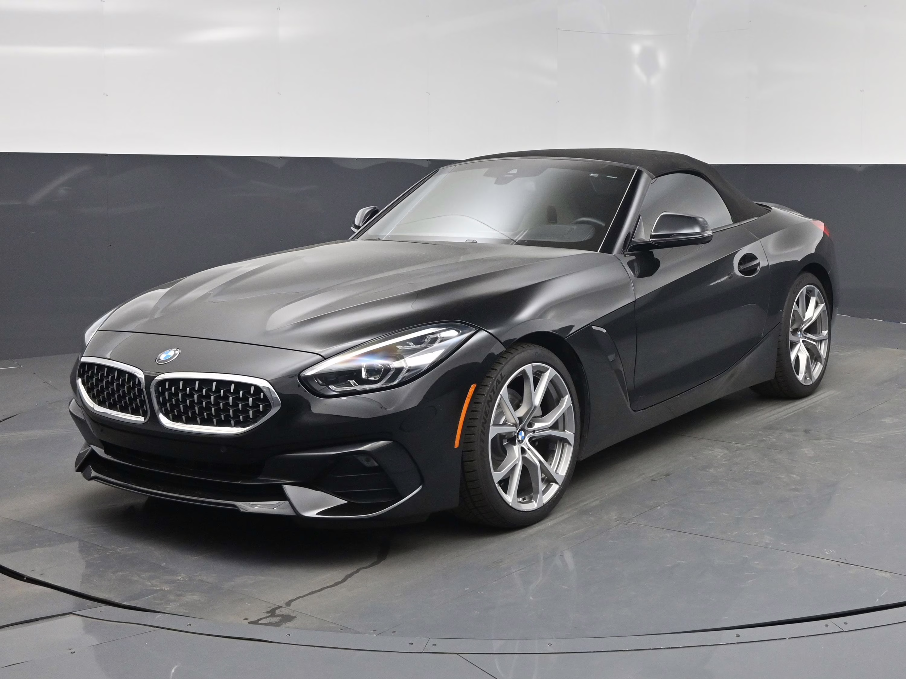 2019 Black Sapphire Metallic BMW Z4 sDrive30i RWD Convertible