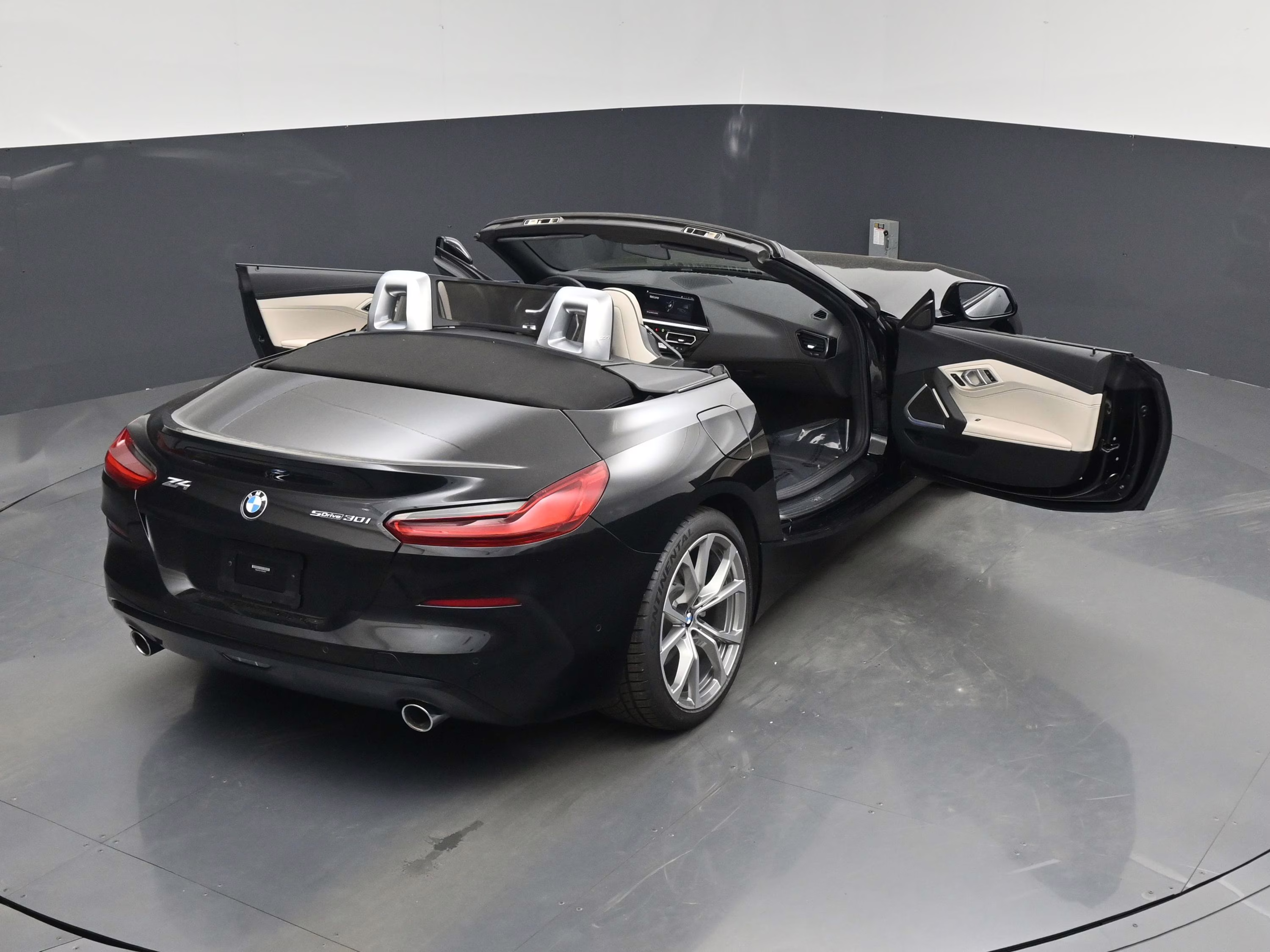 2019 Black Sapphire Metallic BMW Z4 sDrive30i RWD Convertible