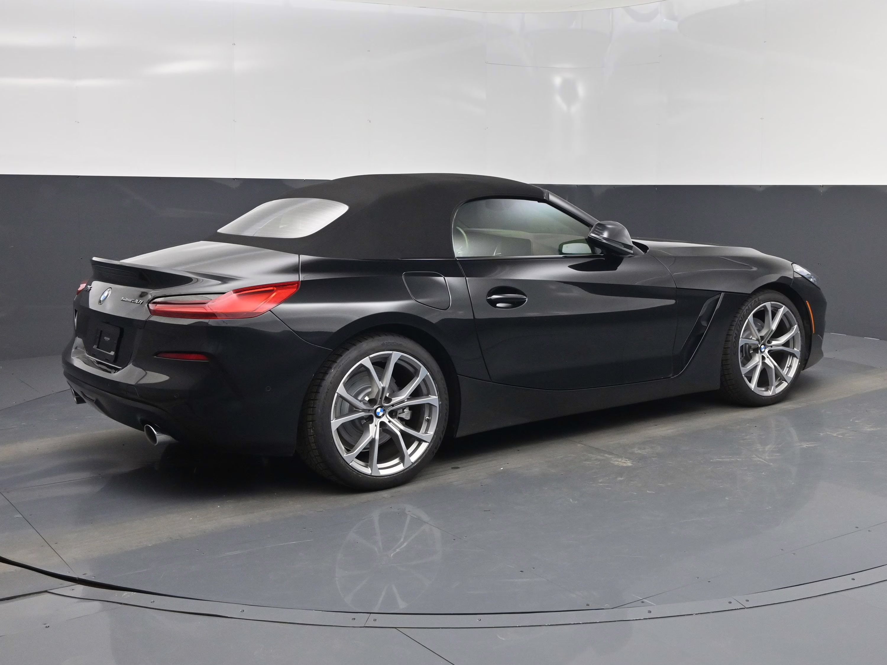 2019 Black Sapphire Metallic BMW Z4 sDrive30i RWD Convertible