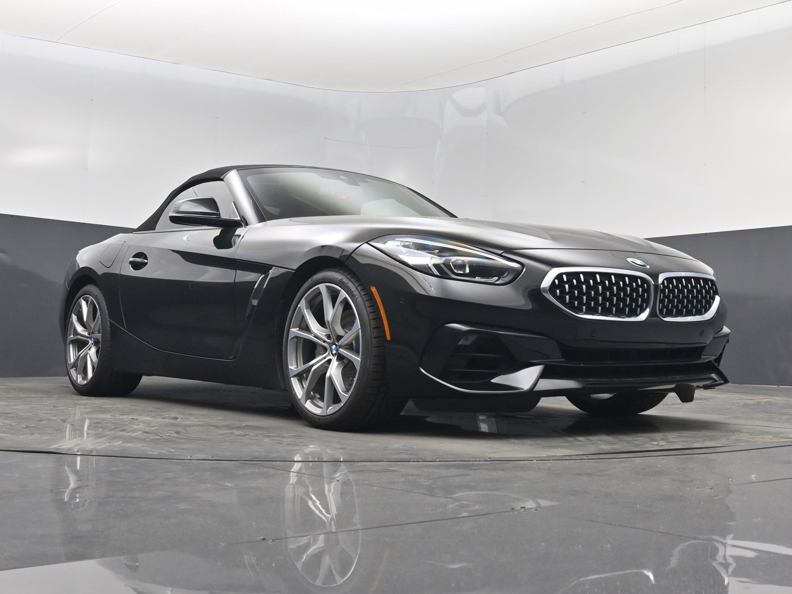 2019 Black Sapphire Metallic BMW Z4 sDrive30i RWD Convertible