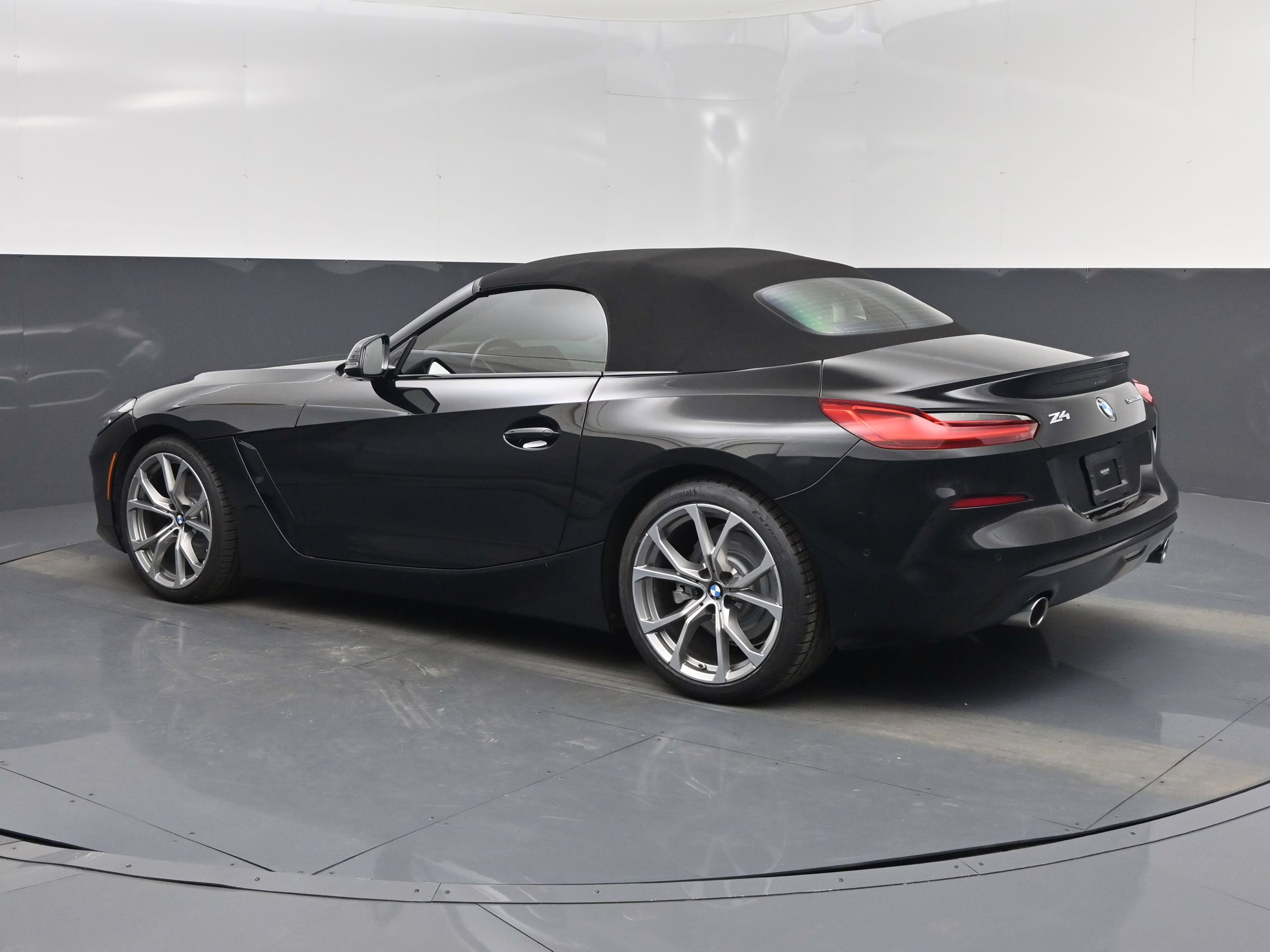 2019 Black Sapphire Metallic BMW Z4 sDrive30i RWD Convertible