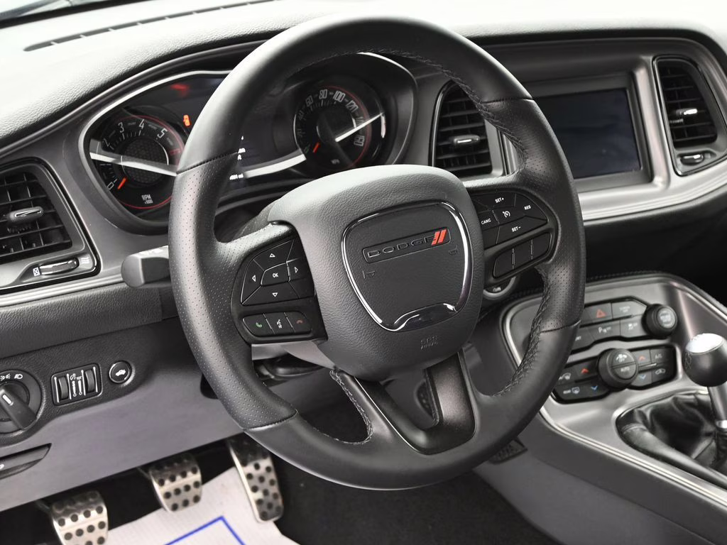 2023 B5 Blue Pearlcoat Dodge Challenger R/T RWD Coupe