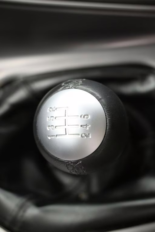 2023 B5 Blue Pearlcoat Dodge Challenger R/T RWD Coupe