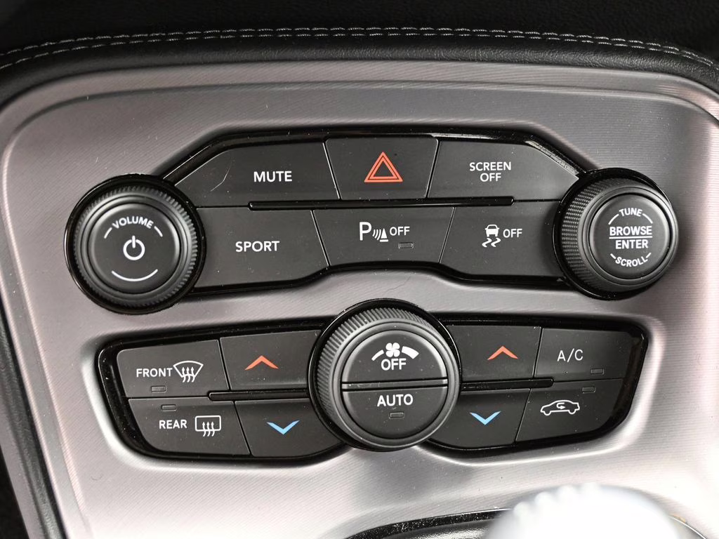 2023 B5 Blue Pearlcoat Dodge Challenger R/T RWD Coupe