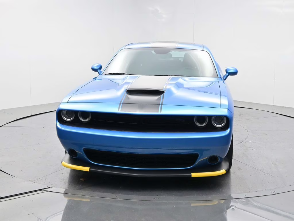 2023 B5 Blue Pearlcoat Dodge Challenger R/T RWD Coupe