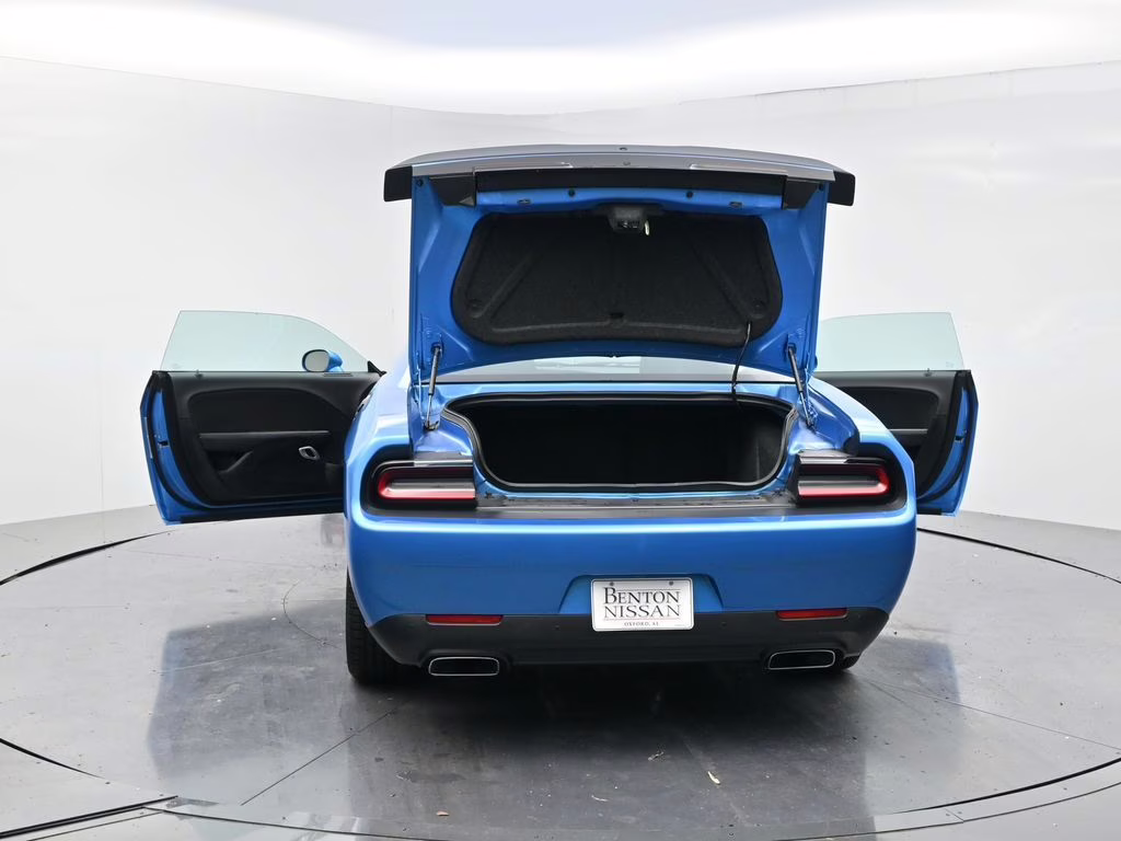 2023 B5 Blue Pearlcoat Dodge Challenger R/T RWD Coupe