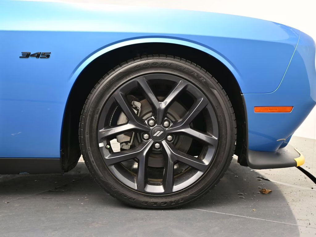 2023 B5 Blue Pearlcoat Dodge Challenger R/T RWD Coupe