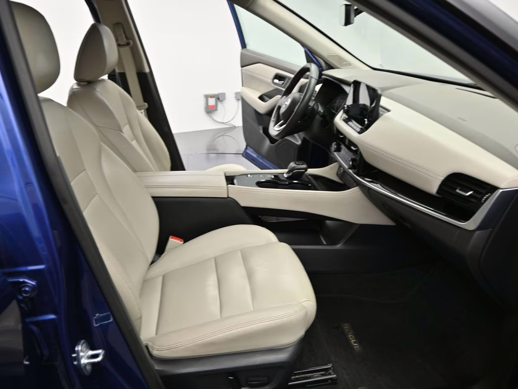 2022 Caspian Blue Metallic Nissan Rogue SL FWD SUV