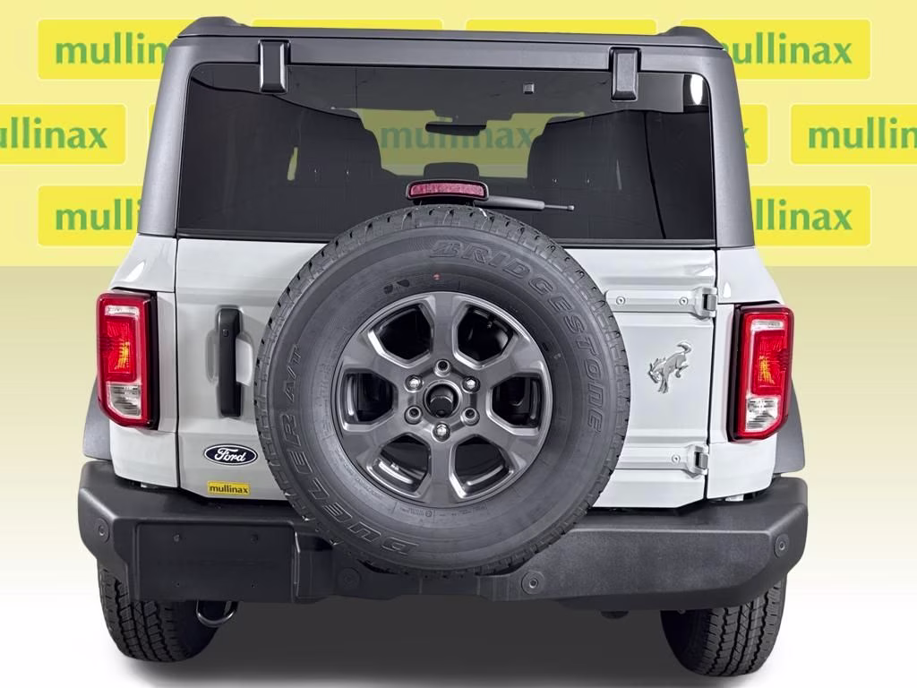 2026 Avalanche Gray Ford Bronco Big Bend 4X4 SUV