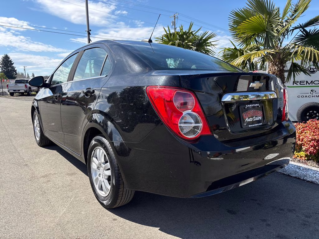 2016 Mosaic Black Metallic Chevrolet Sonic LT FWD Sedan