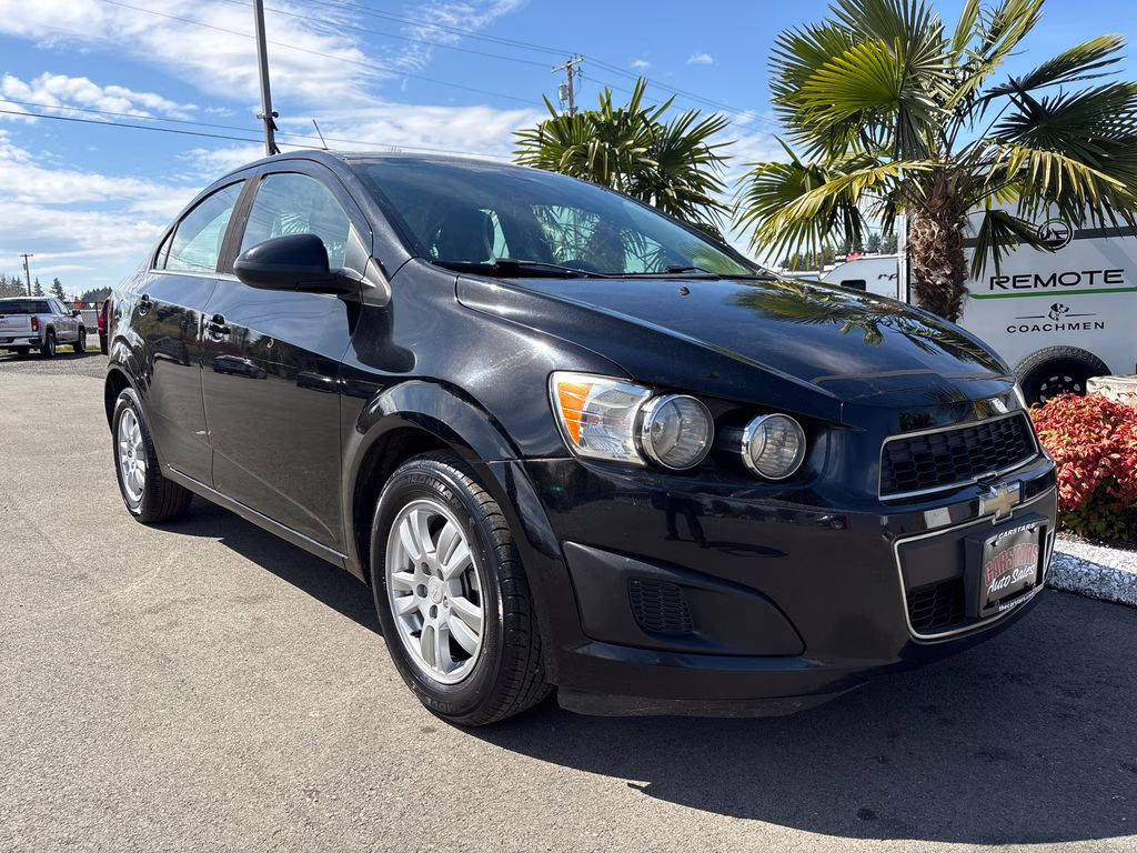 2016 Mosaic Black Metallic Chevrolet Sonic LT FWD Sedan