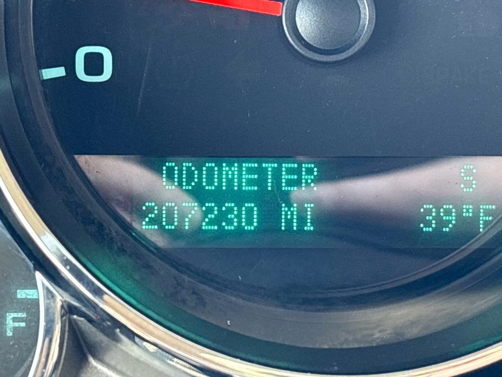 2014 White GMC Sierra 2500HD SLE 4X4 Truck