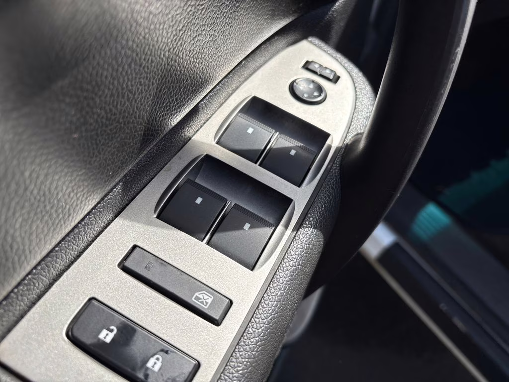 2014 White GMC Sierra 2500HD SLE 4X4 Truck