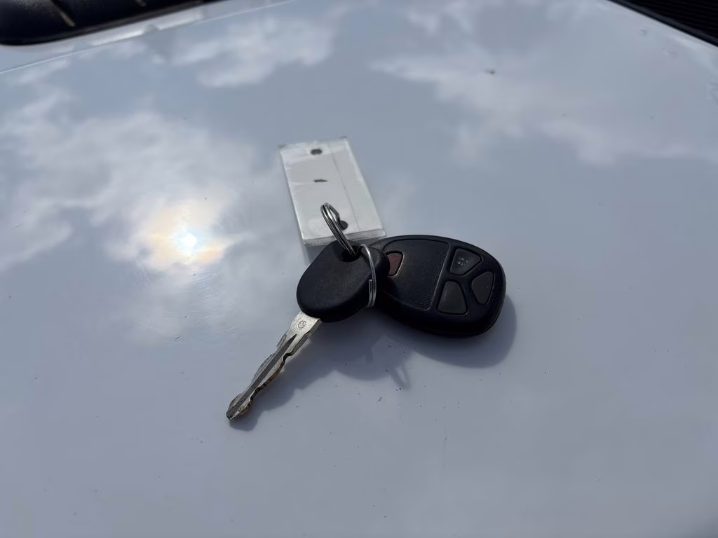 2014 White GMC Sierra 2500HD SLE 4X4 Truck