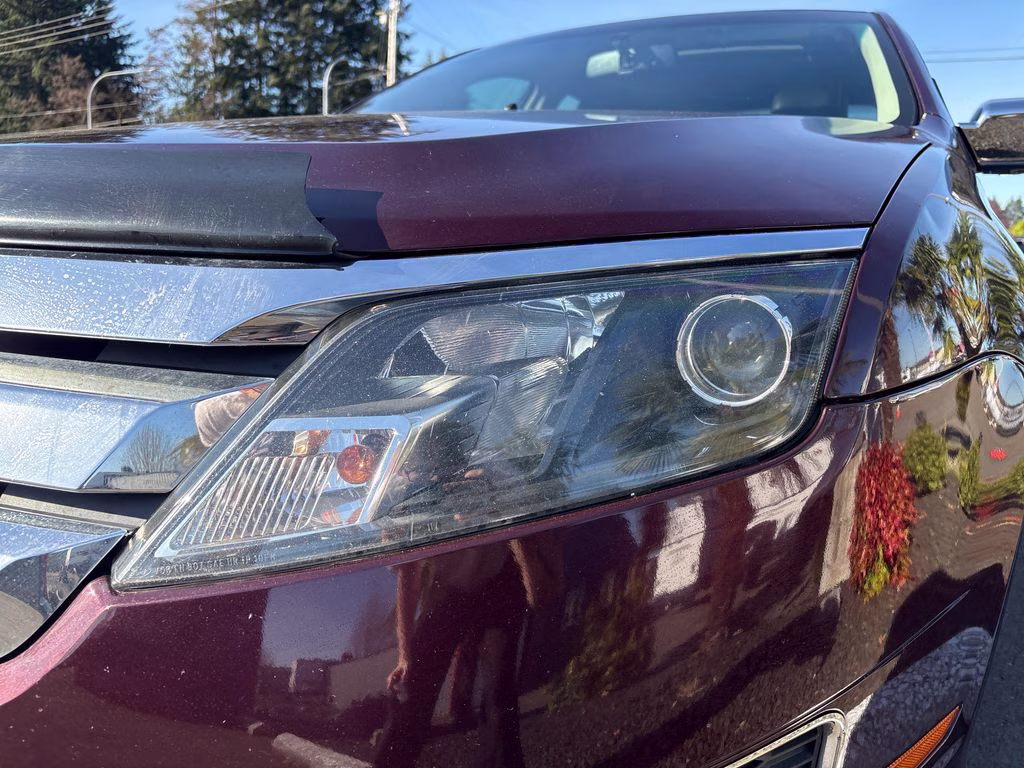 2011 Bordeaux Reserve Metallic Ford Fusion SEL FWD Sedan