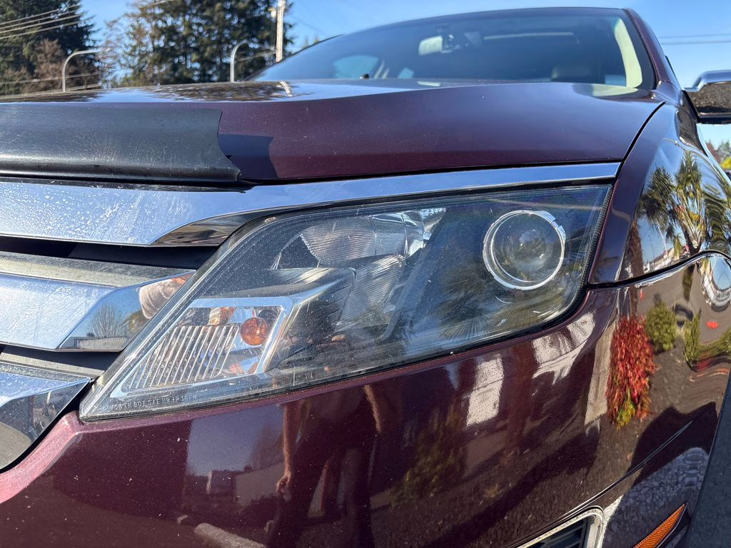 2011 Bordeaux Reserve Metallic Ford Fusion SEL FWD Sedan