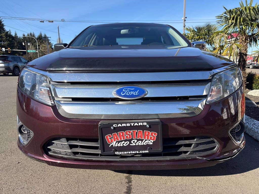 2011 Bordeaux Reserve Metallic Ford Fusion SEL FWD Sedan