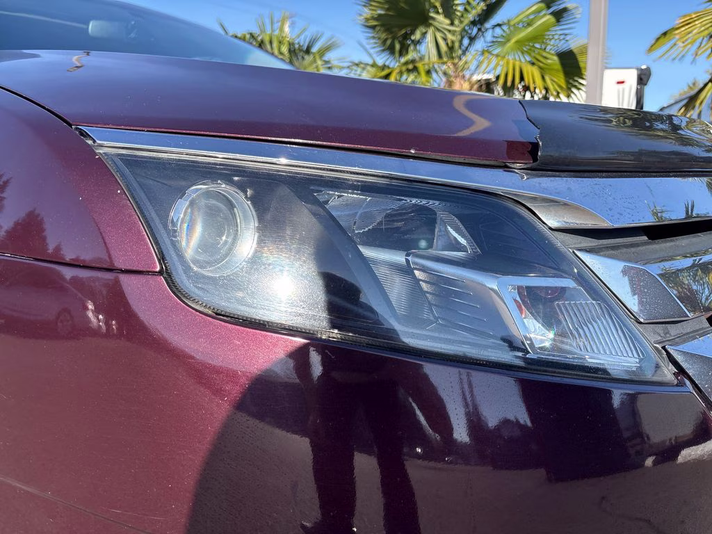 2011 Bordeaux Reserve Metallic Ford Fusion SEL FWD Sedan