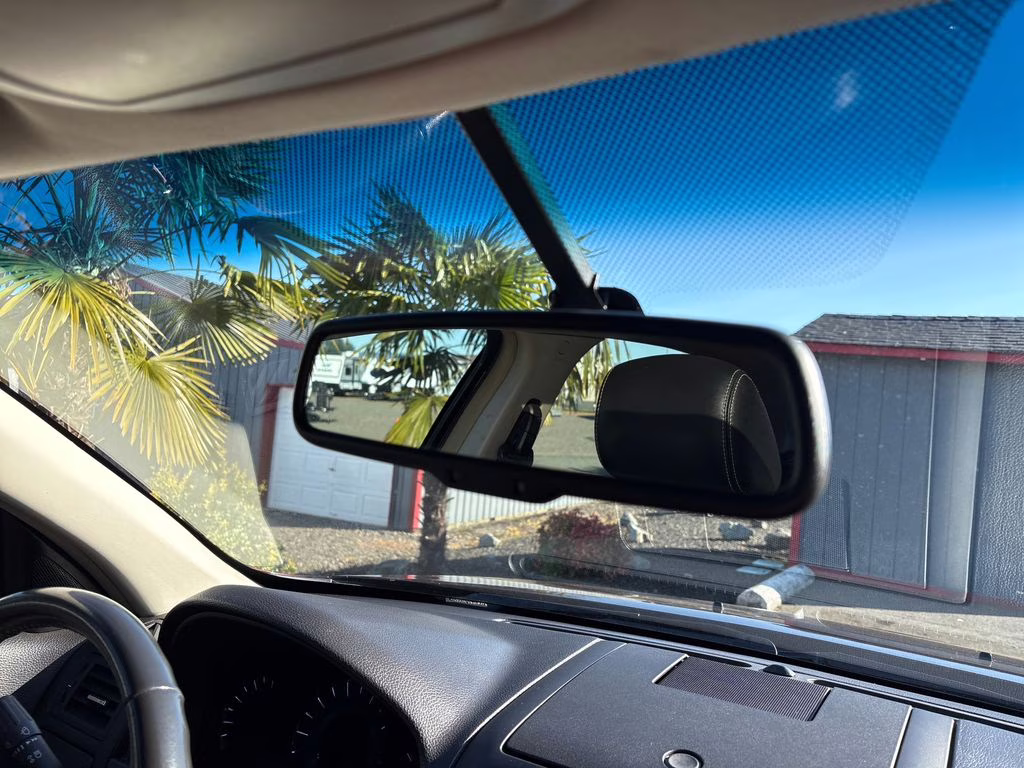 2011 Bordeaux Reserve Metallic Ford Fusion SEL FWD Sedan