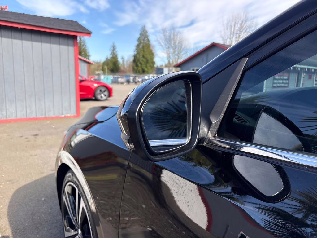 2020 Super Black Nissan Sentra SR FWD Sedan