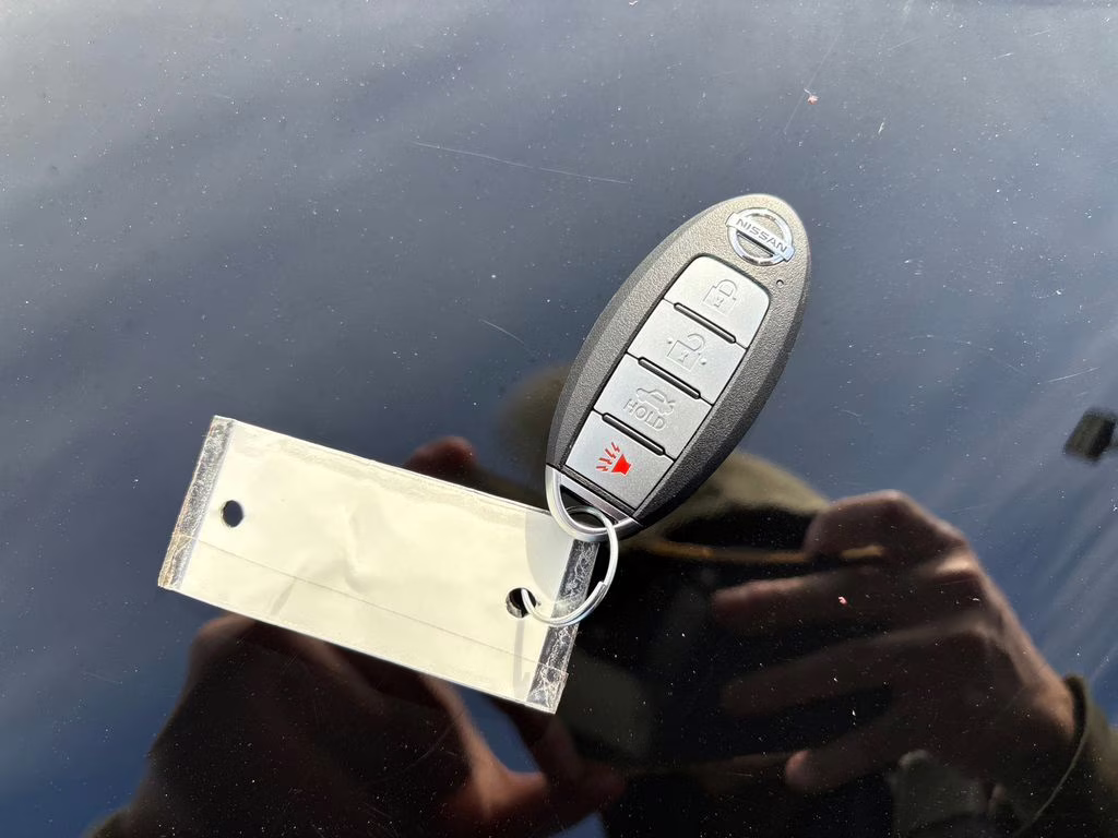 2020 Super Black Nissan Sentra SR FWD Sedan