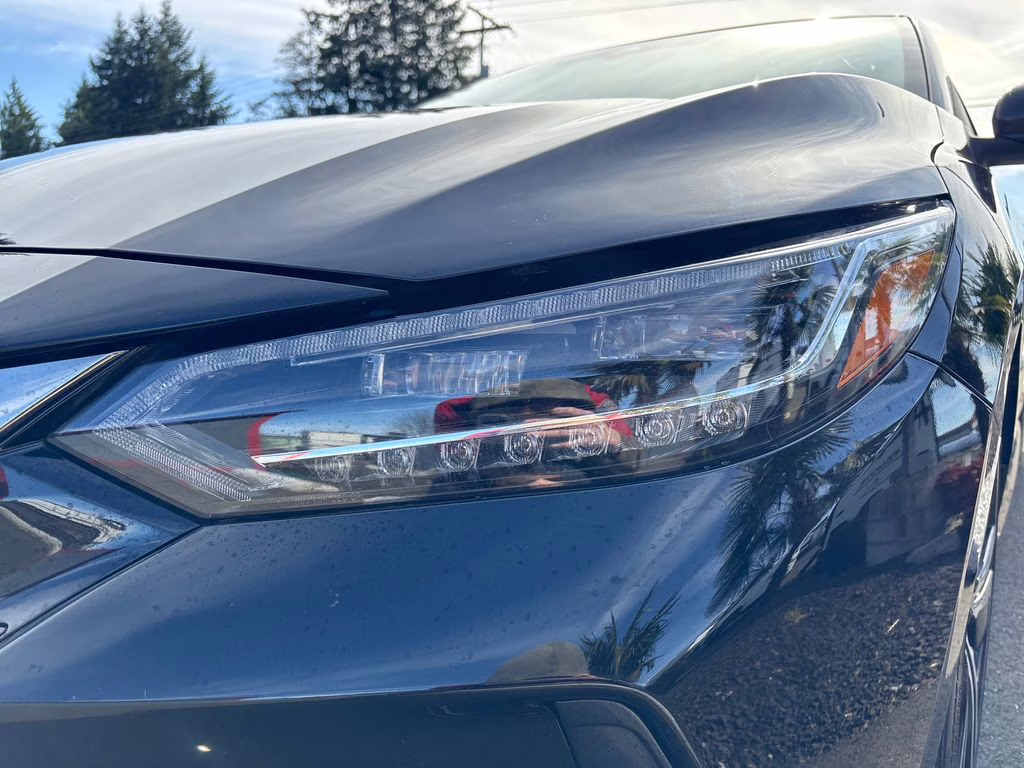 2020 Super Black Nissan Sentra SR FWD Sedan