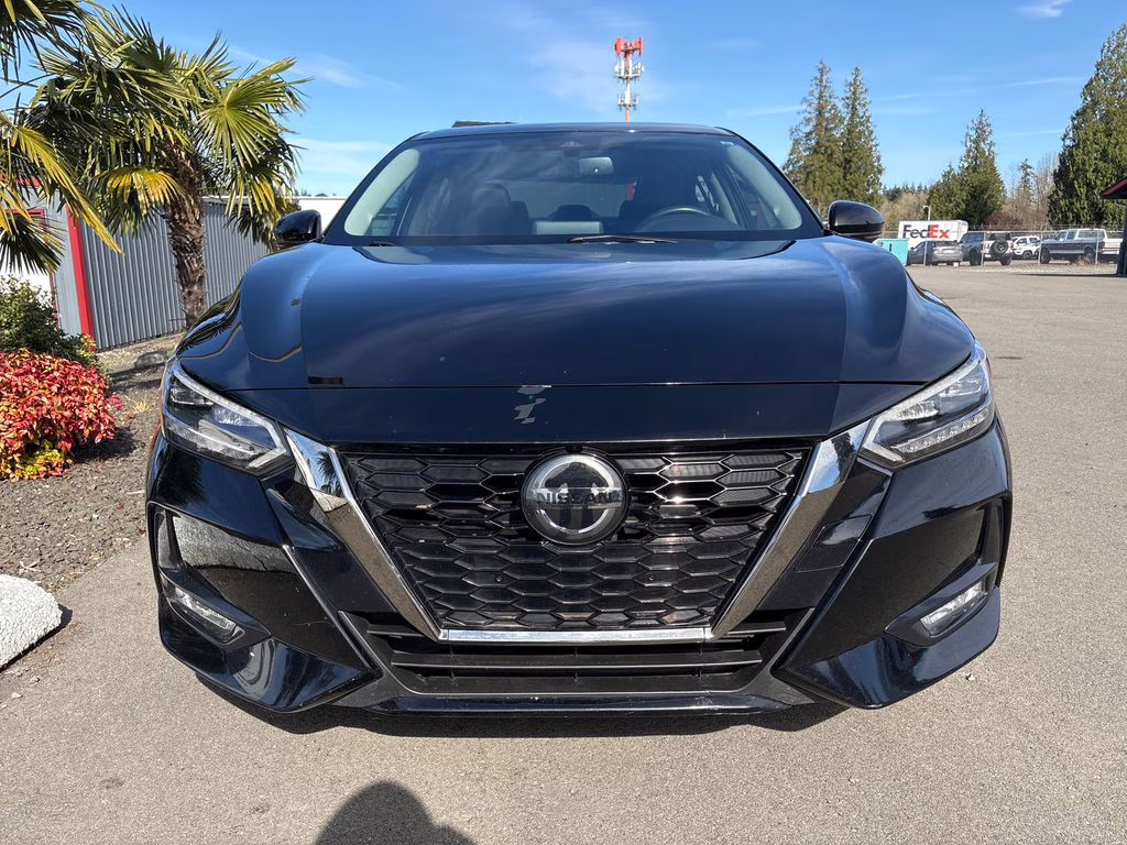 2020 Super Black Nissan Sentra SR FWD Sedan