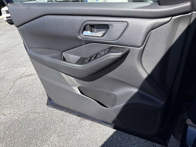 2025 Deep Ocean Blue Pearl Nissan Rogue SV FWD SUV