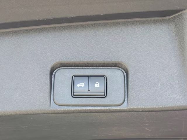 2025 Deep Ocean Blue Pearl Nissan Rogue SV FWD SUV