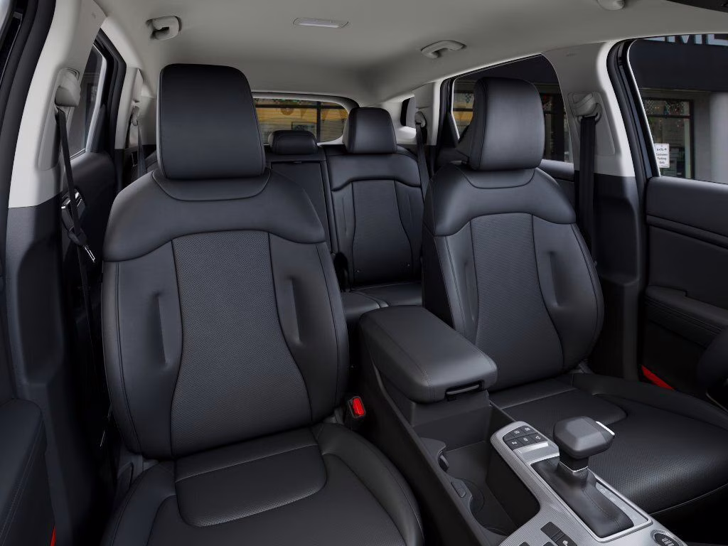 2026 Panthera Metal Gray Kia Sportage EX AWD SUV