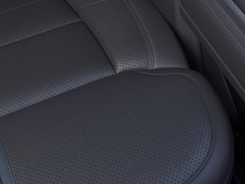 2026 Star White Metallic Tri-Coat Ford Super Duty F-250 SRW Platinum 4X4 Truck