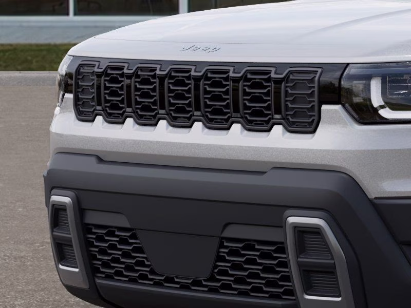 2026 Silver Zynith Clearcoat Jeep Cherokee Limited 4X4 SUV