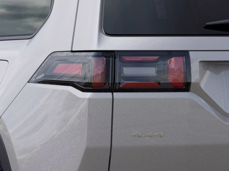 2026 Silver Zynith Clearcoat Jeep Cherokee Limited 4X4 SUV