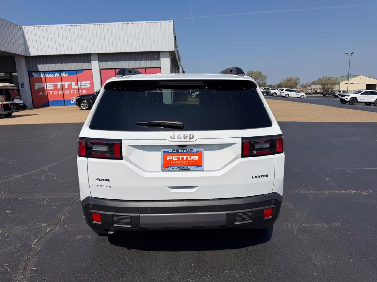 2026 Bright White Clearcoat Jeep Cherokee Laredo 4X4 SUV