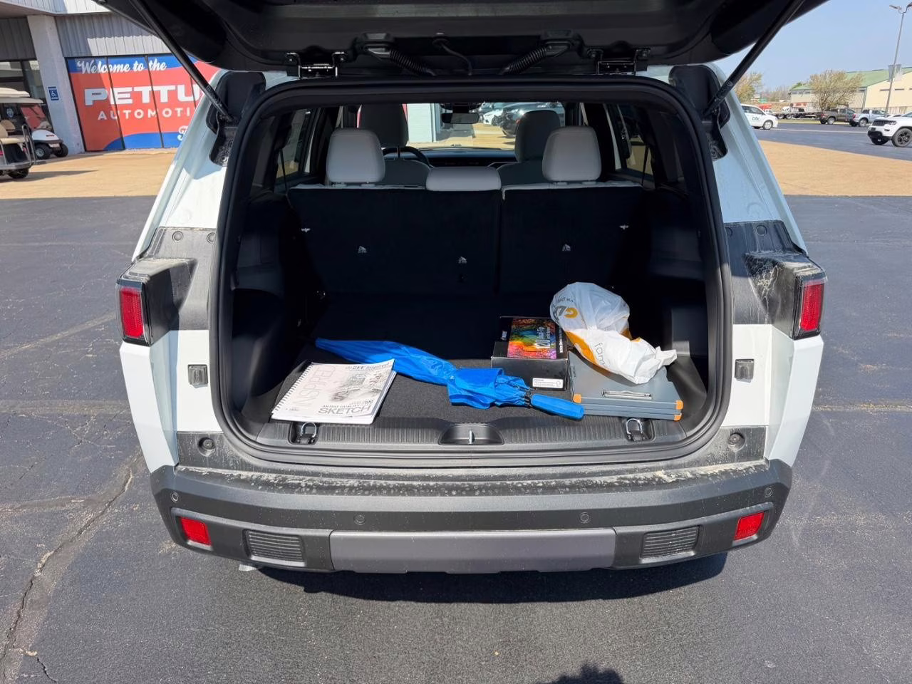 2026 Bright White Clearcoat Jeep Cherokee Laredo 4X4 SUV