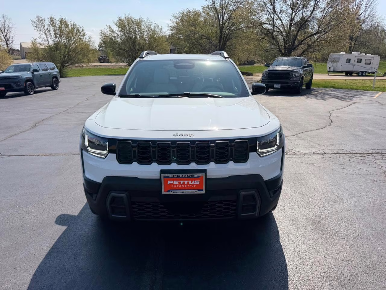 2026 Bright White Clearcoat Jeep Cherokee Laredo 4X4 SUV